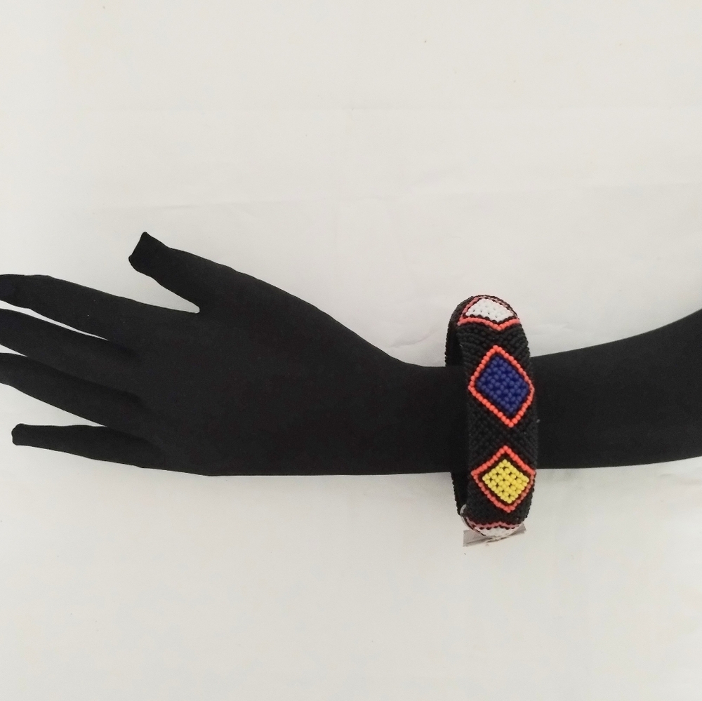 NEW Black Multicolor Beaded Fusion Bangle Bracelet